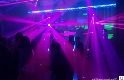 Nouvel album du "Dance floors 2015"!
